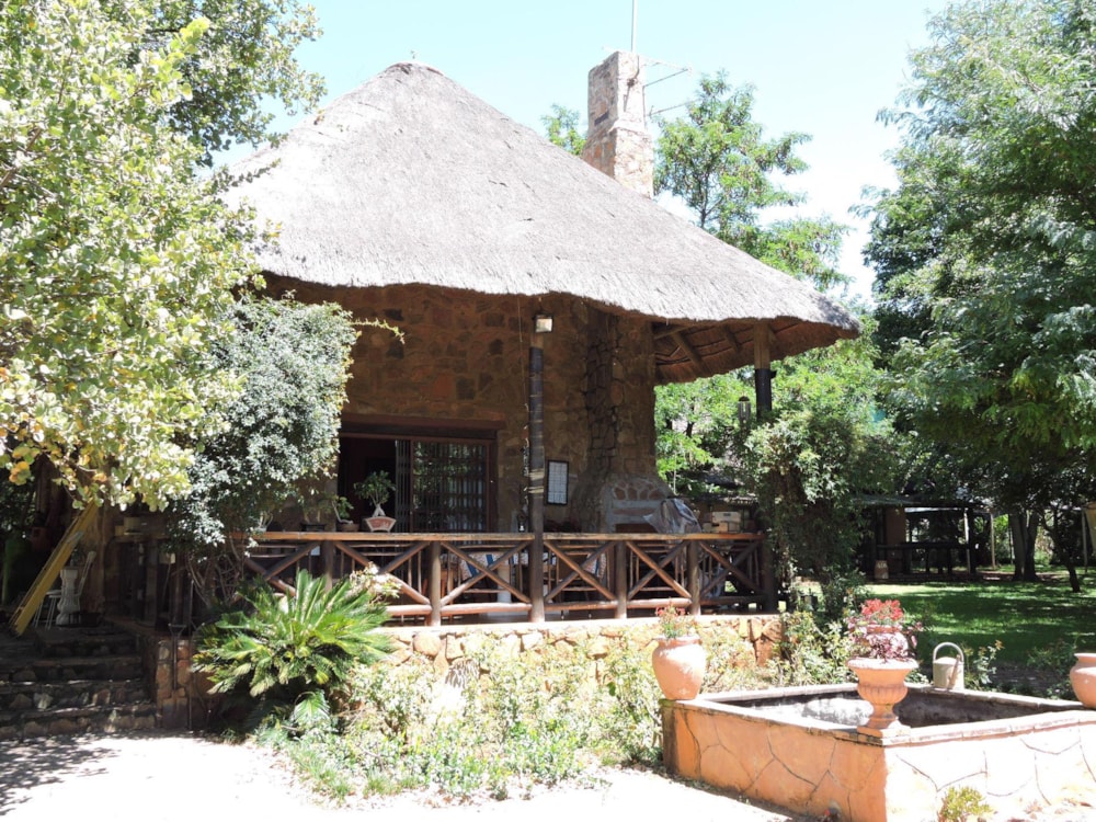 Mixed use farm for sale in Rustenburg - 1RU1519035