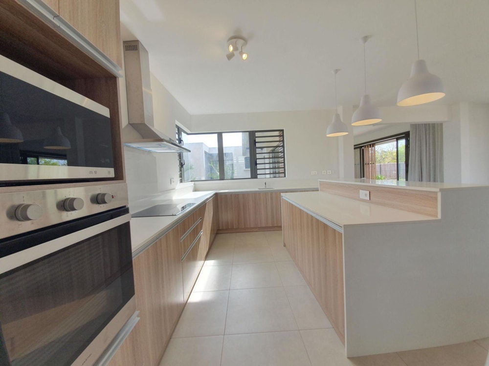 House for sale in Tamarin, Mauritius - MUR1519317