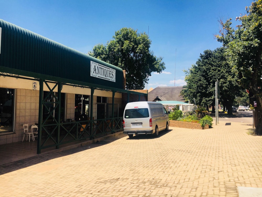 Commercial retail property for sale in Bronkhorstspruit - PRN1519585