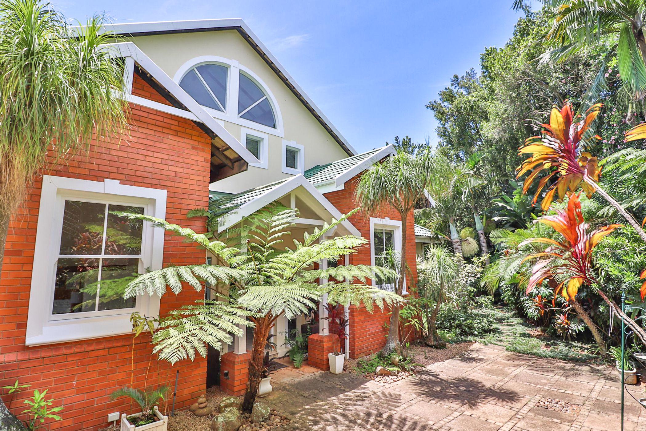 House for sale in Mount Edgecombe Country Estate - 1MT1534224