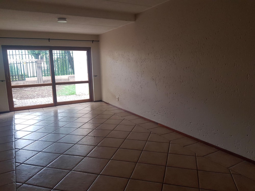 Apartment to rent in Paulshof - FYL1747771