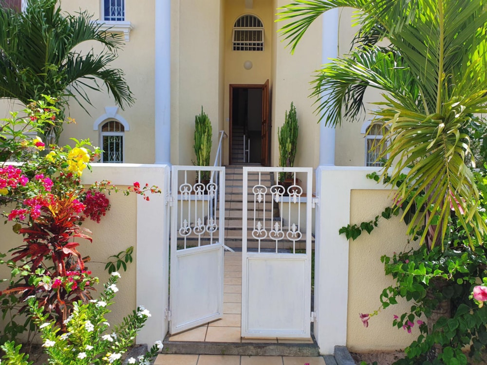 Double-storey apartment to rent in Trou aux Biches, Mauritius - MPR1558652