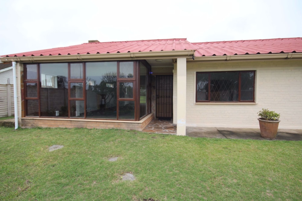 Commercial office to rent in West Bank, Port Alfred - 1PF1742579 Commercial office to rent in West Bank, Port Alfred - 1PF1742579