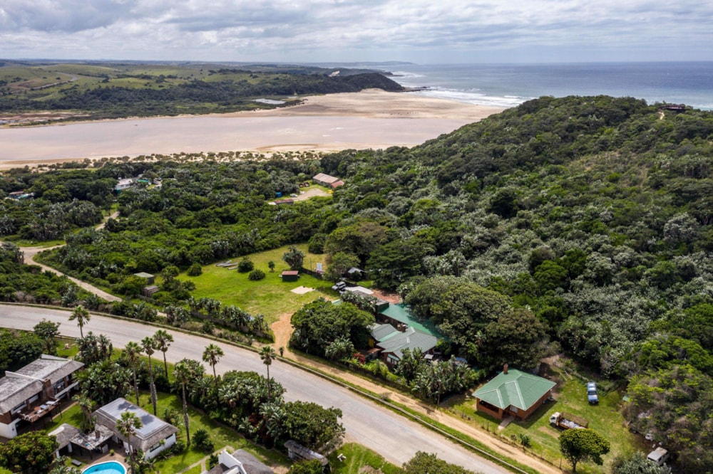 Commercial restaurant sold in Kei Mouth - 1ET1522783 Commercial restaurant sold in Kei Mouth - 1ET1522783