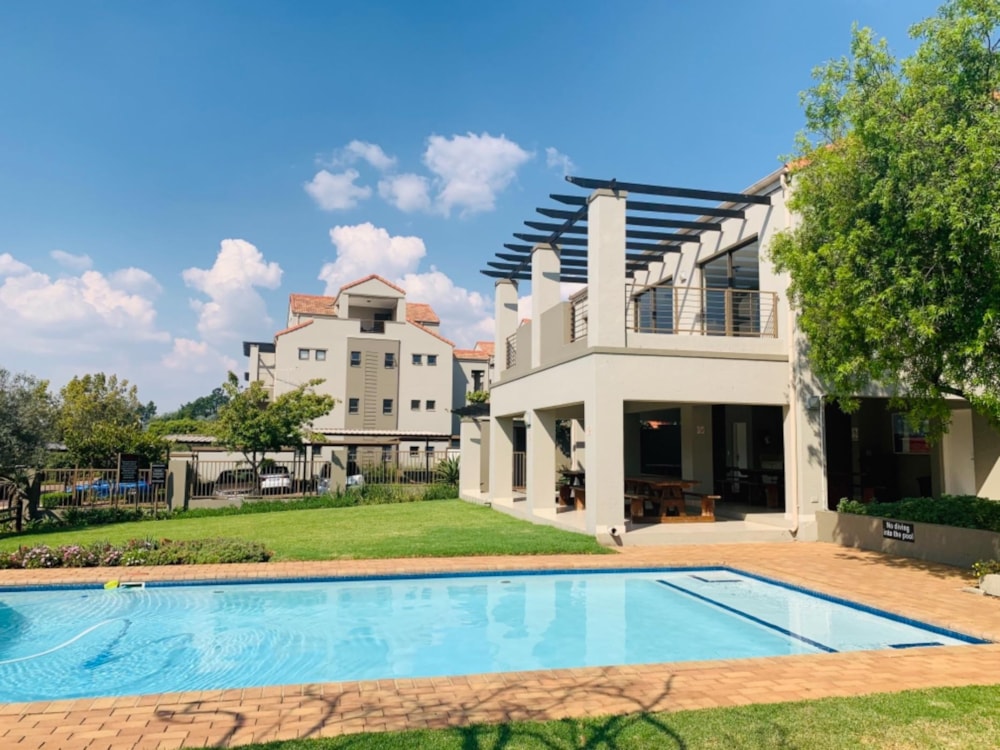 Garden apartment to rent in Bryanston - JBL1739696