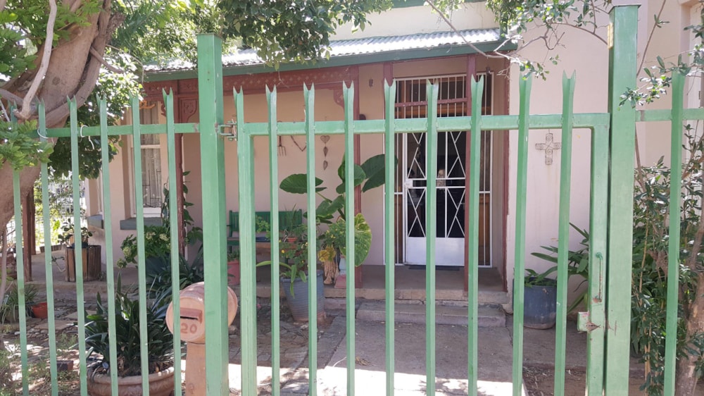 House for sale in Koffiefontein - 1KJ1521143