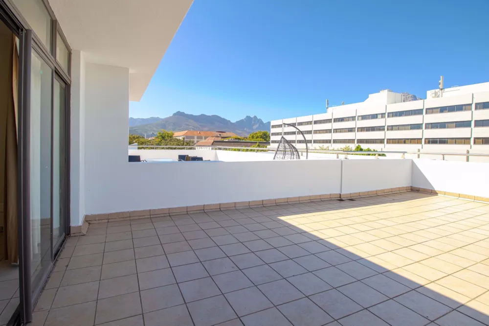 Penthouse apartment sold in Stellenbosch - ST1524987 Penthouse apartment sold in Stellenbosch - ST1524987