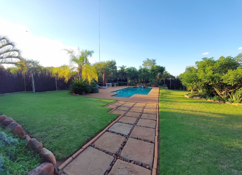 Smallholding for sale in Shere AH - PT1524775 Smallholding for sale in Shere AH - PT1524775