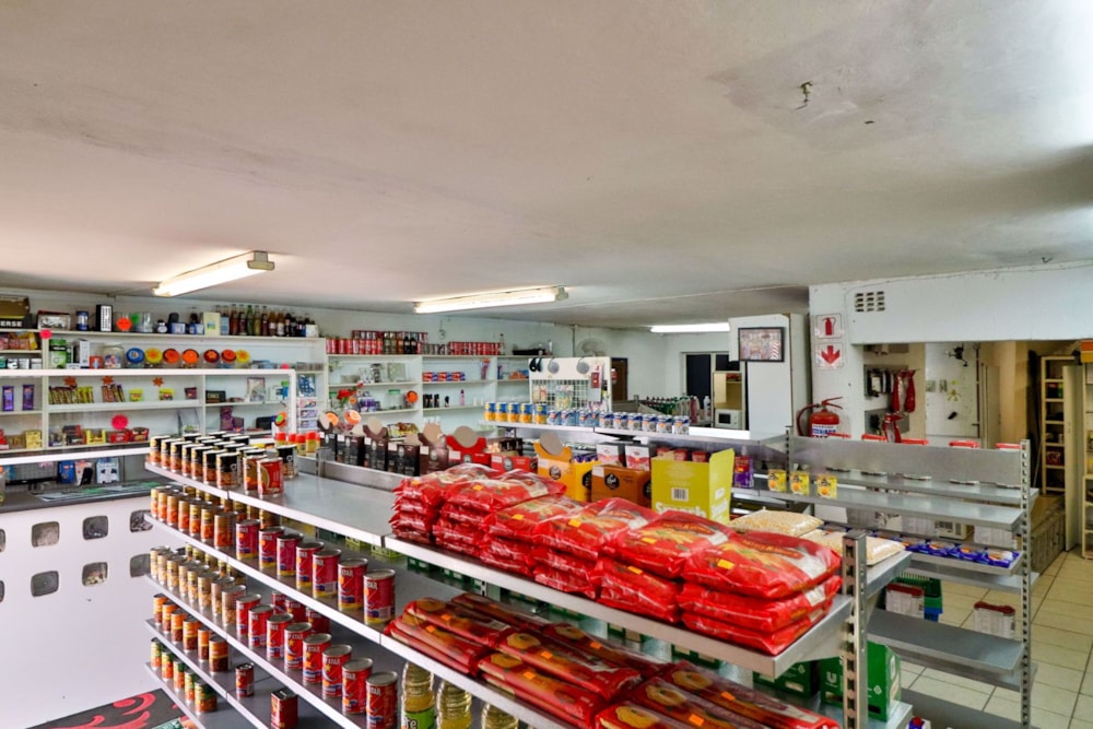 Commercial flats for sale in Lenasia South - 1GV1708517 Commercial flats for sale in Lenasia South - 1GV1708517