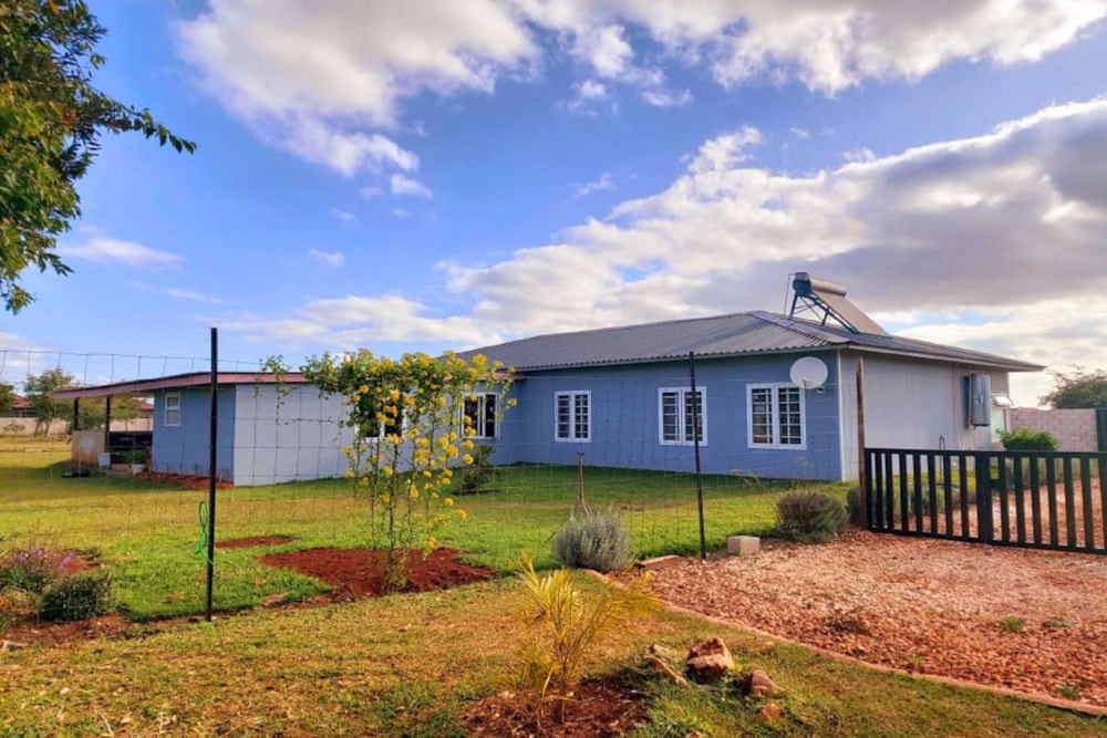 Residential complex for sale in Leopards Hill, Zambia - 3ZA1526085 Residential complex for sale in Leopards Hill, Zambia - 3ZA1526085