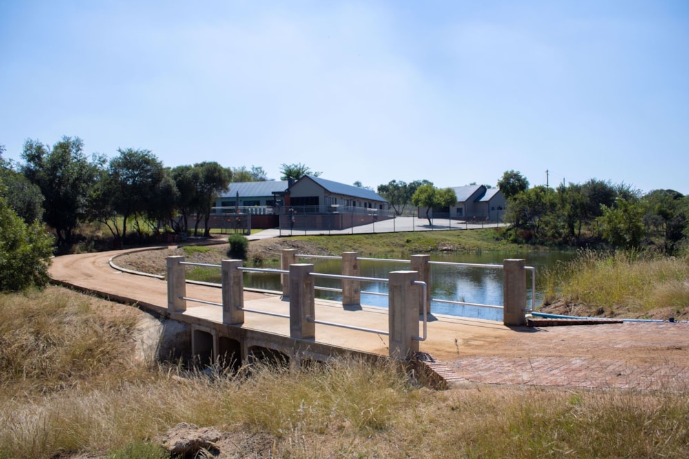 Mixed use farm for sale in Brits - 1HR1526596 Mixed use farm for sale in Brits - 1HR1526596