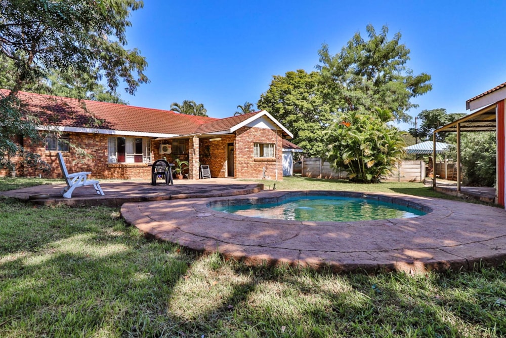 House for sale in Komatipoort - 1NK1527123 House for sale in Komatipoort - 1NK1527123