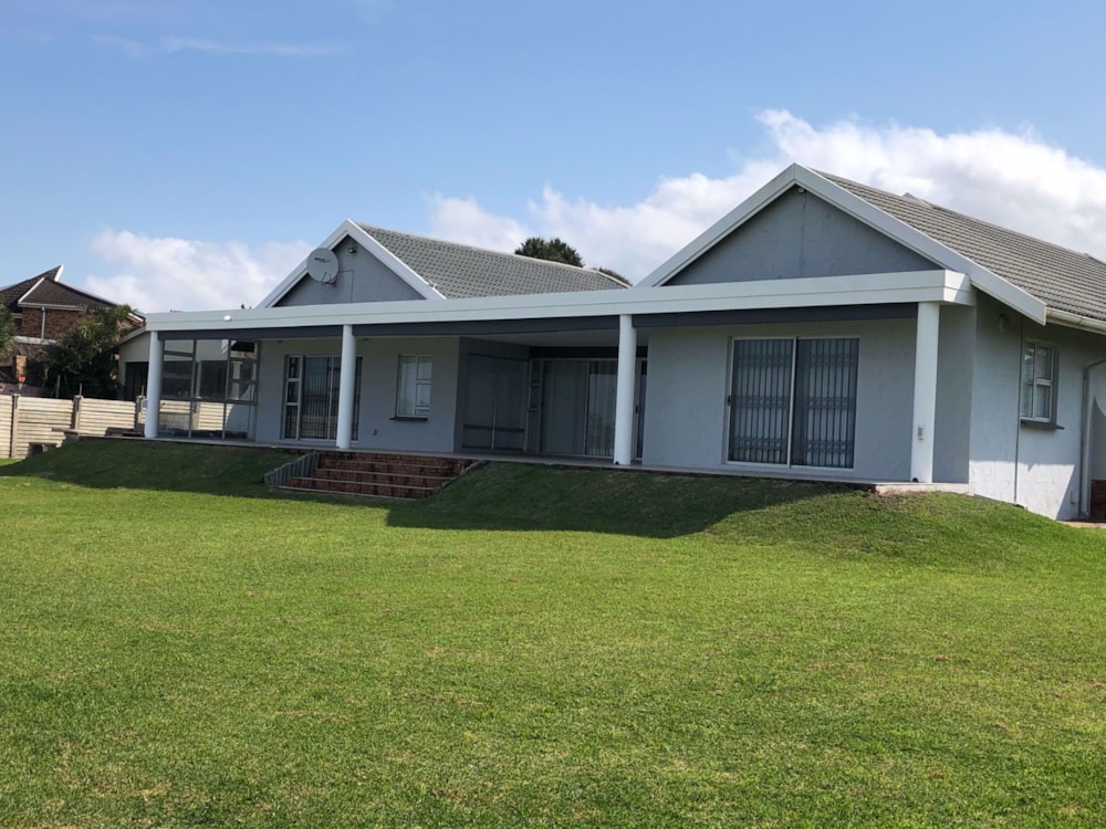 House for sale in Port Edward - 1PD1617455 House for sale in Port Edward - 1PD1617455