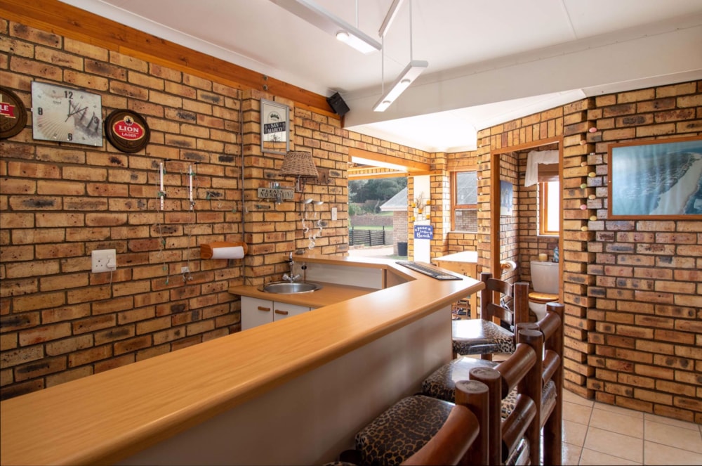 Double-storey house to rent in Cannon Rocks - 1KO1742723 Double-storey house to rent in Cannon Rocks - 1KO1742723