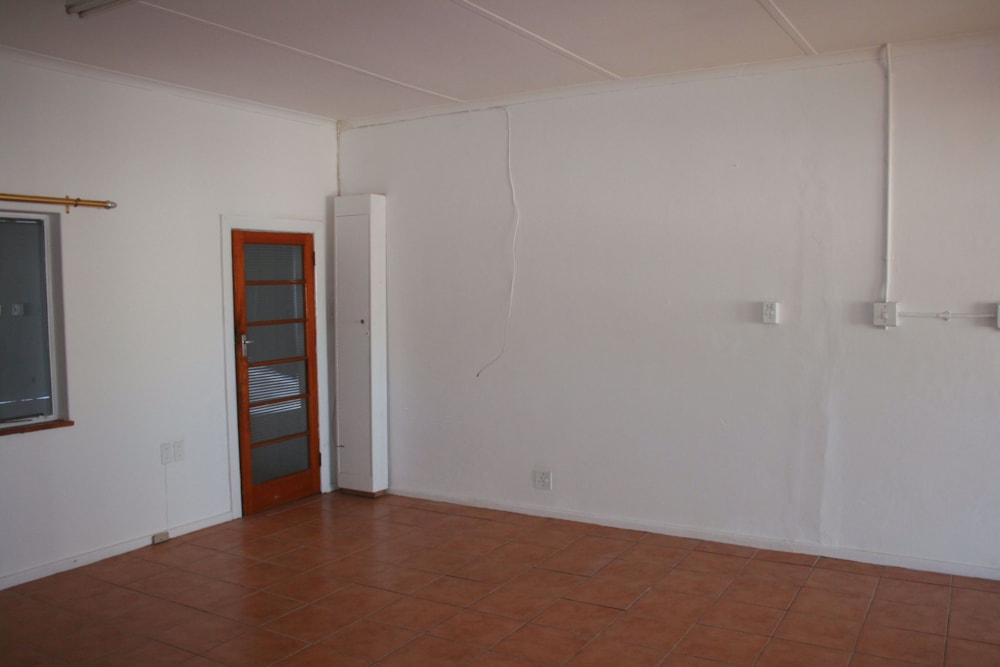 House let in Springbok - 1NA1697911