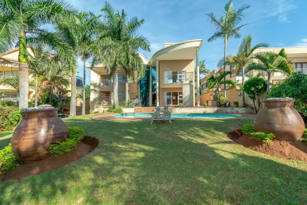 House for sale in uMhlanga Rocks - 1ND1582224 House for sale in uMhlanga Rocks - 1ND1582224
