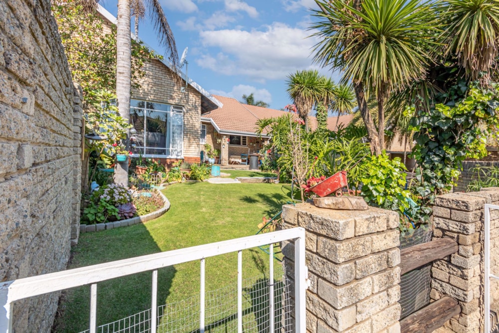 Townhouse for sale in Norkem Park - KTP1715277 Townhouse for sale in Norkem Park - KTP1715277