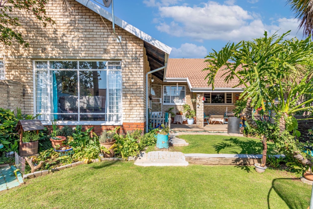 Townhouse for sale in Norkem Park - KTP1715277 Townhouse for sale in Norkem Park - KTP1715277