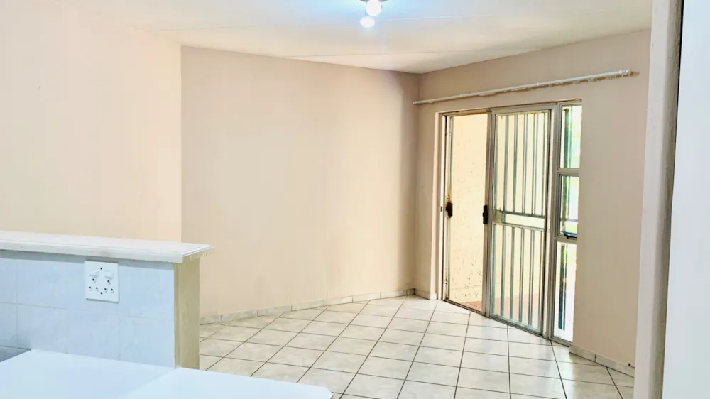 Studio apartment let in Bryanston - JBL1724700