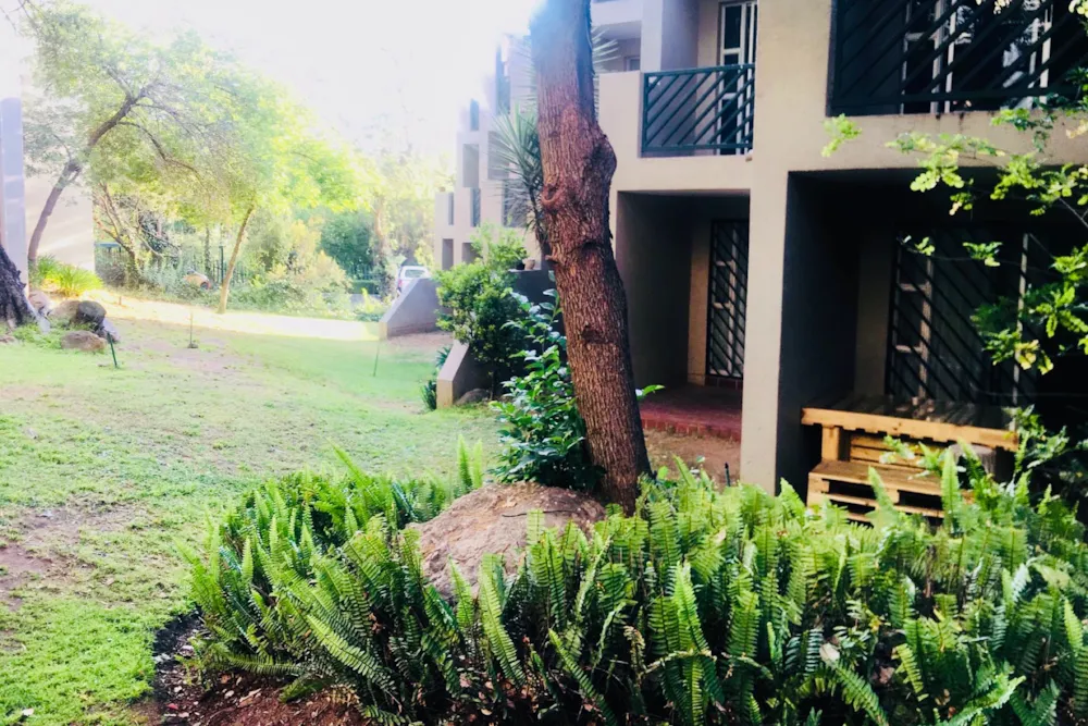 Studio apartment let in Bryanston - JBL1724700
