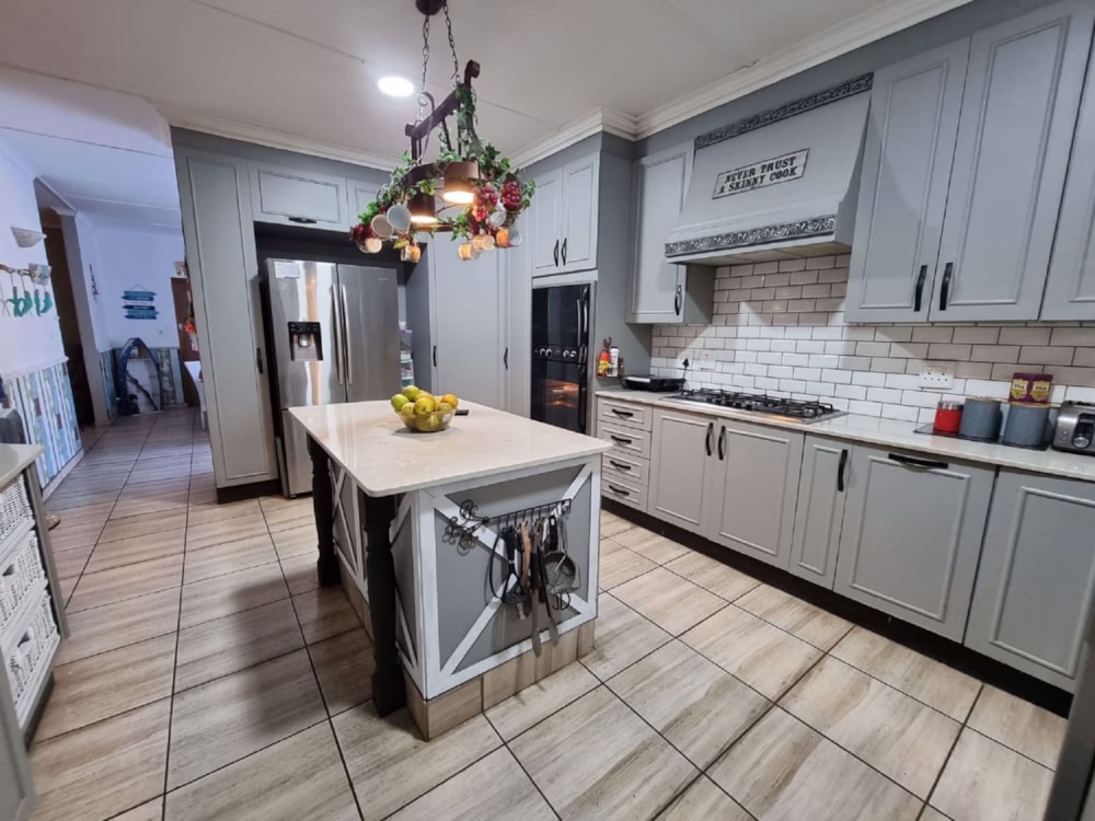 House to rent in Veldenvlei - 1RY1711585 House to rent in Veldenvlei - 1RY1711585