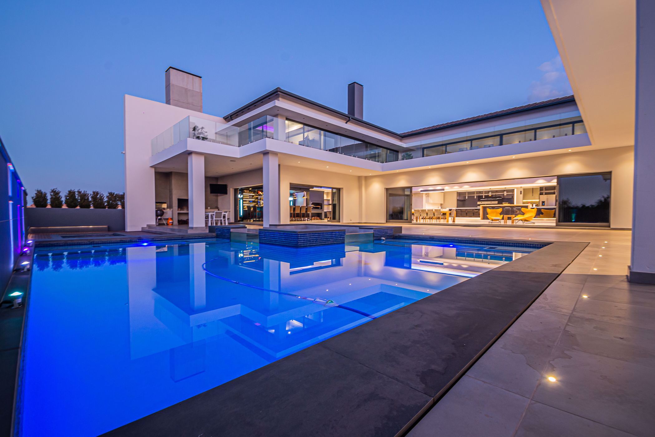 House for sale in Midstream Estate - CN1702393