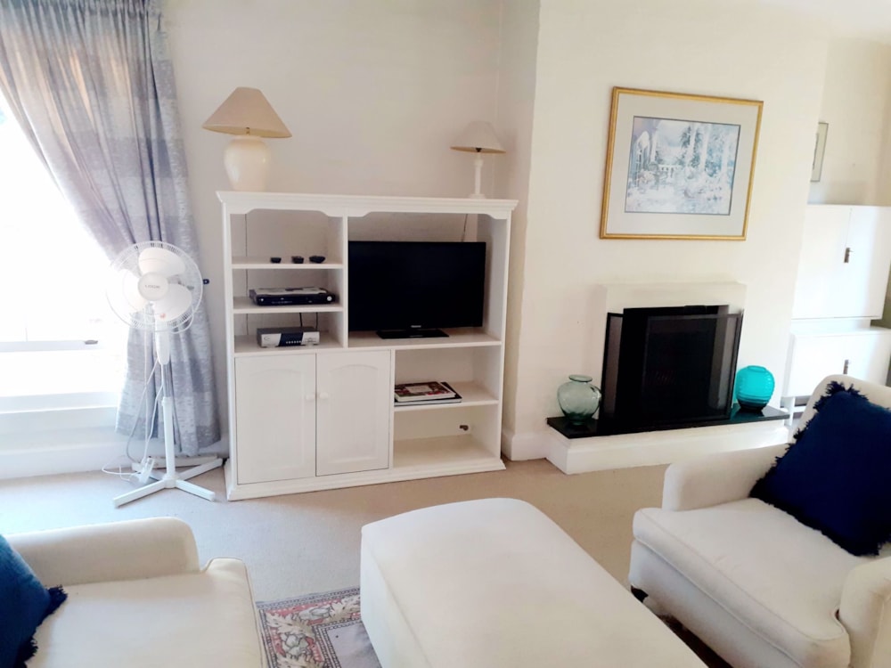 Apartment to rent in Sandown, Sandton - JBL1747039