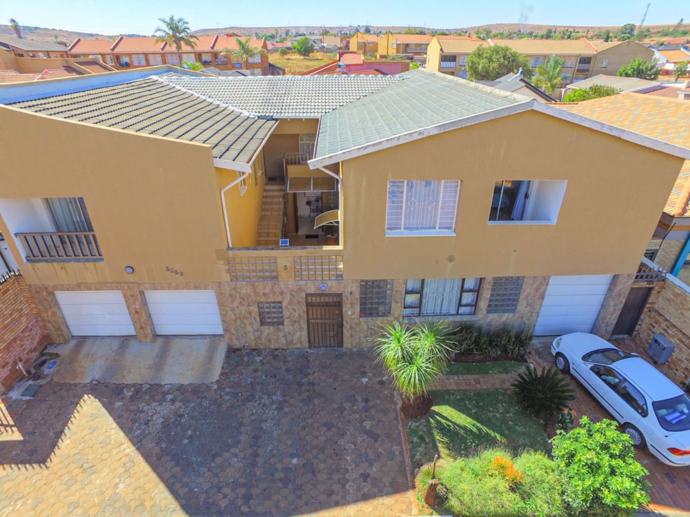 House for sale in Lenasia South - 1GV1690357 House for sale in Lenasia South - 1GV1690357