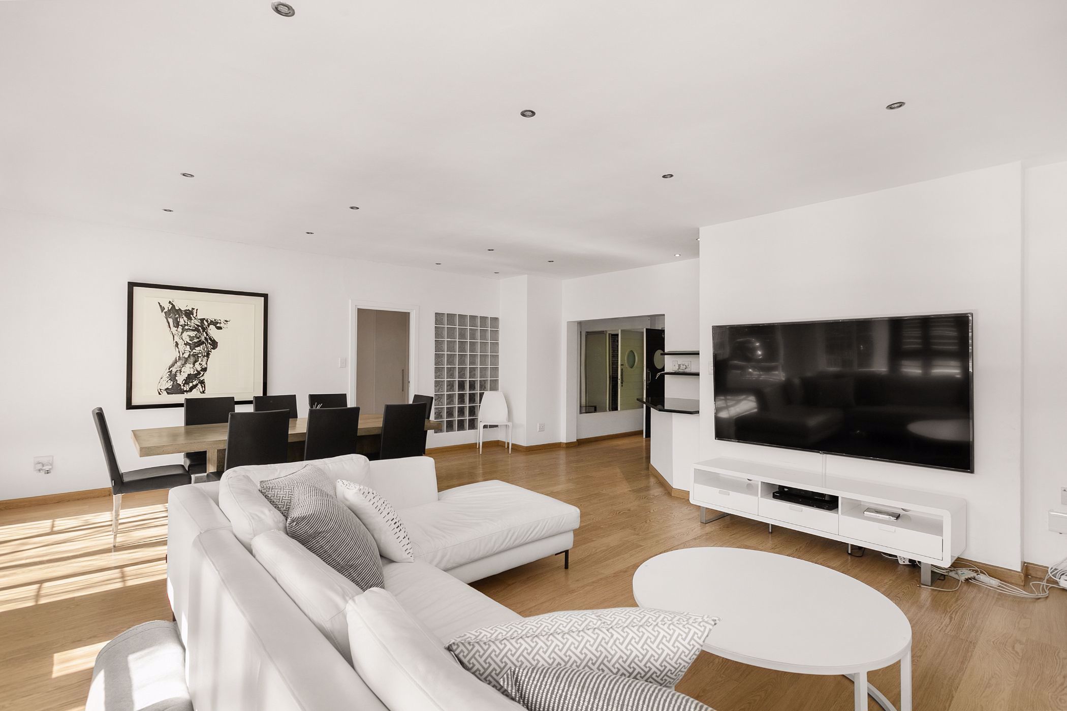 Apartment to rent in Morningside, Sandton - JBL1727905