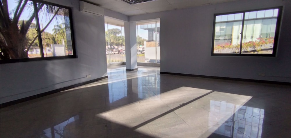 Commercial office to rent in Olympia Park, Zambia - 3ZA1530946