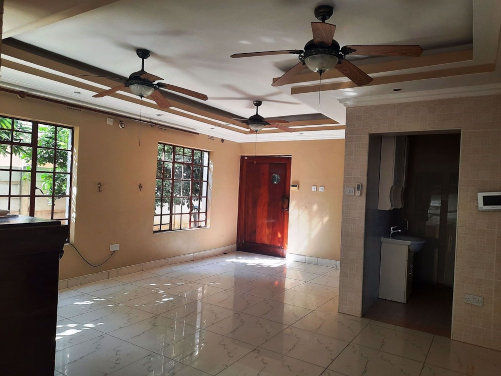 House for sale in Phakalane, Botswana - 3BO1705872