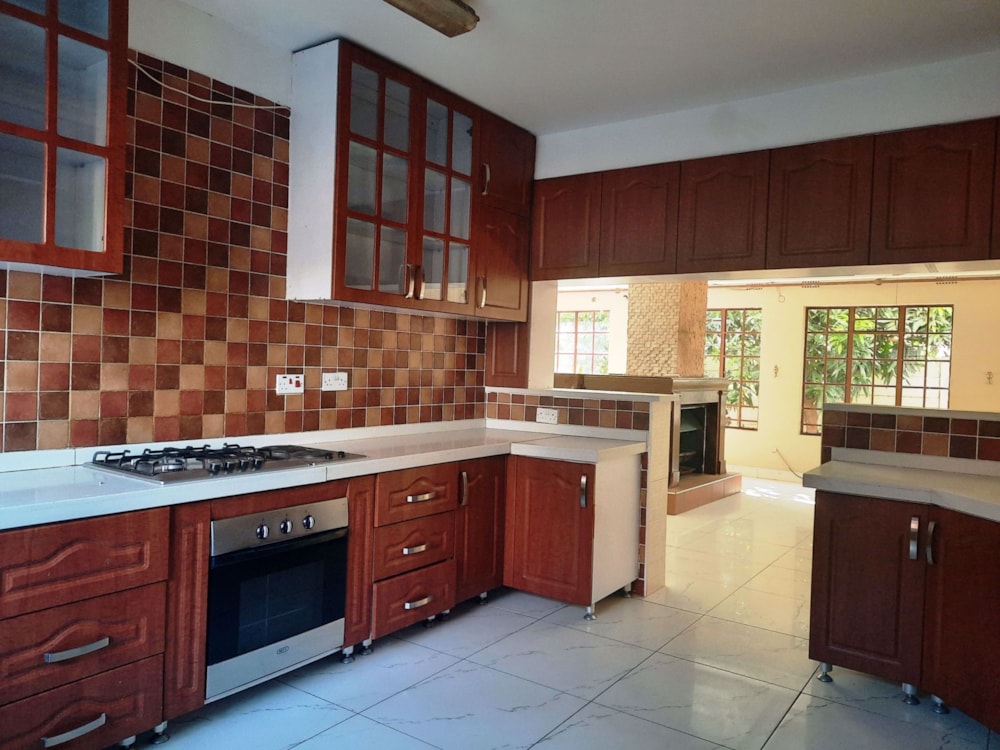 House for sale in Phakalane, Botswana - 3BO1705872