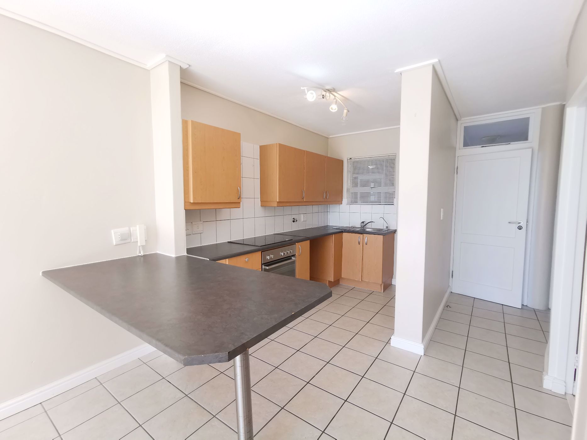 Apartment let in Tygervalley Waterfront - NSL1688209