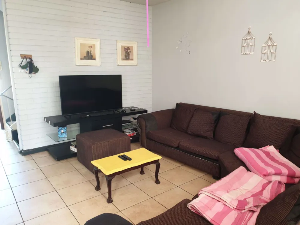 Apartment let in Hutten Heights - 1NW1737059