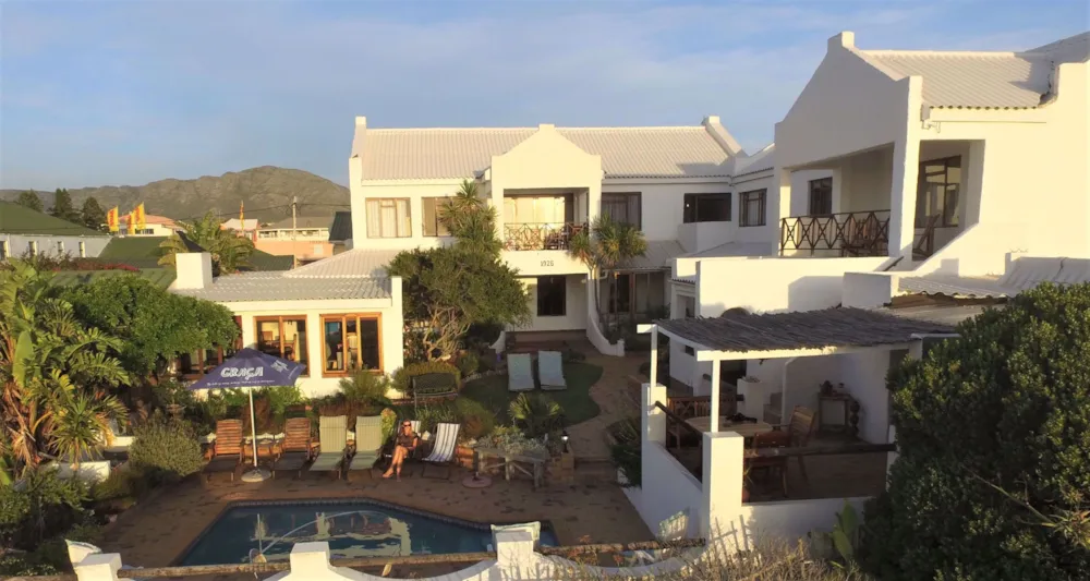 Multi-storey house for sale in Gansbaai - 1SW1613030 Multi-storey house for sale in Gansbaai - 1SW1613030