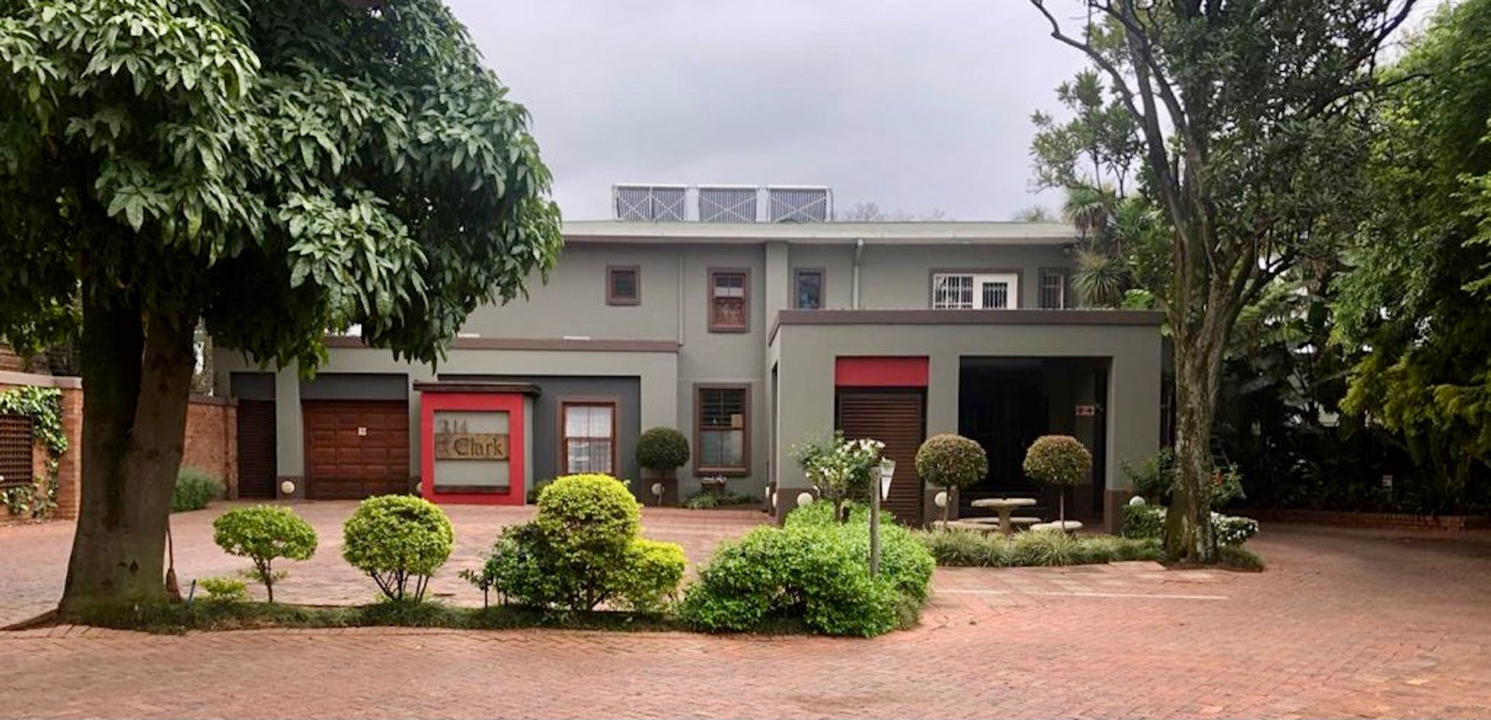 Guesthouse sold in Brooklyn, Pretoria East - PT1522208