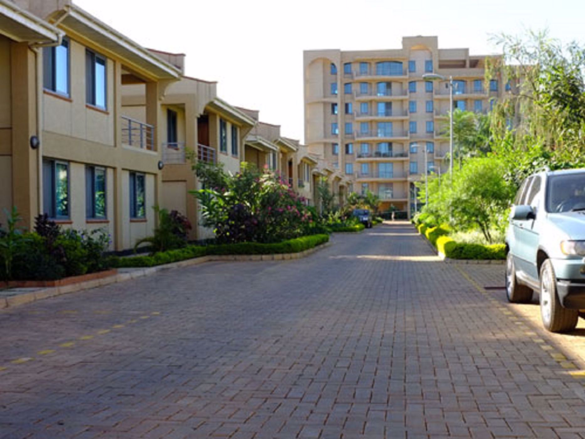 Townhouse to rent in Lugogo, Uganda - 3UG1532070