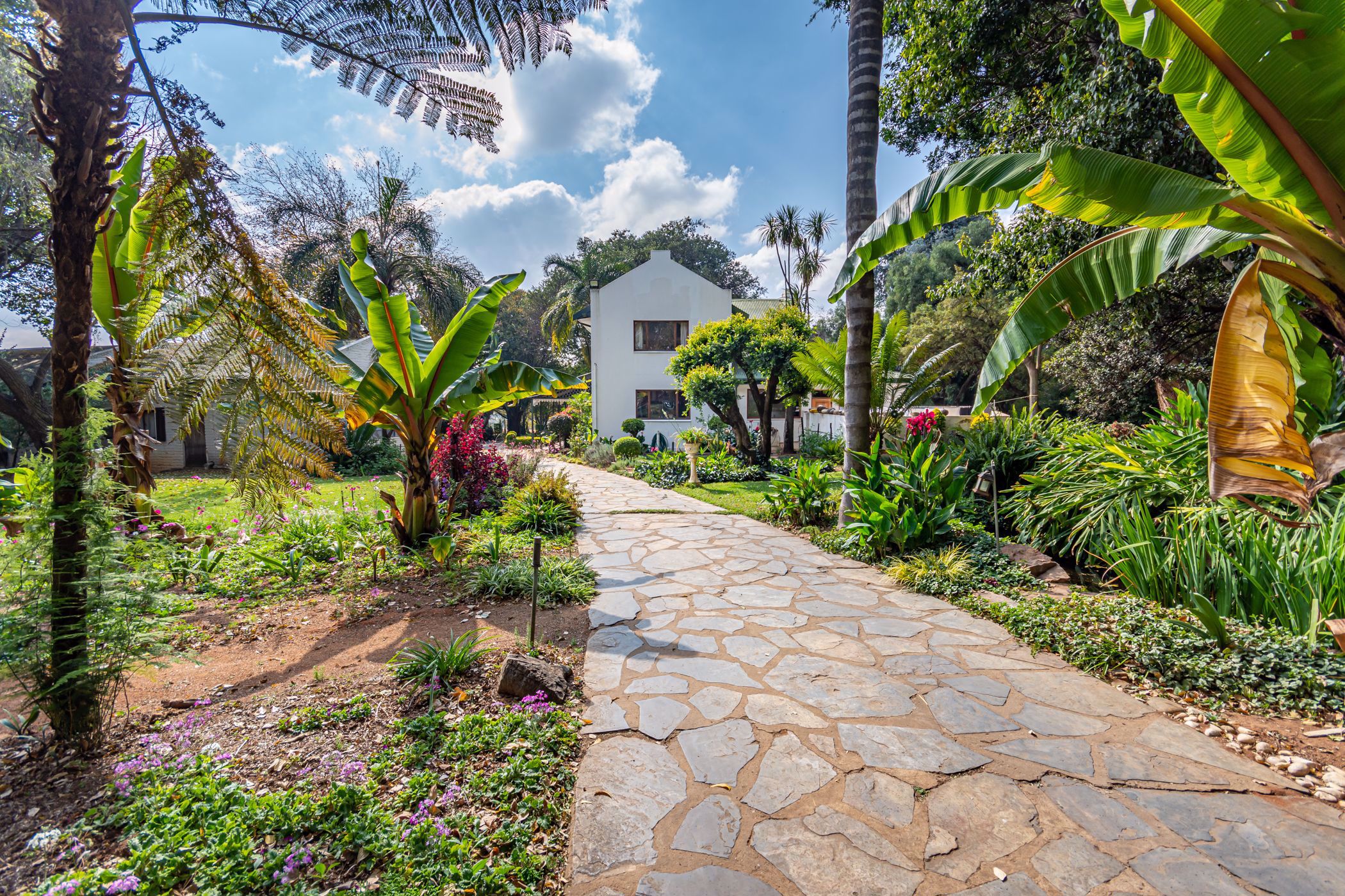 Smallholding for sale in Honeydew Manor - RAN1532980