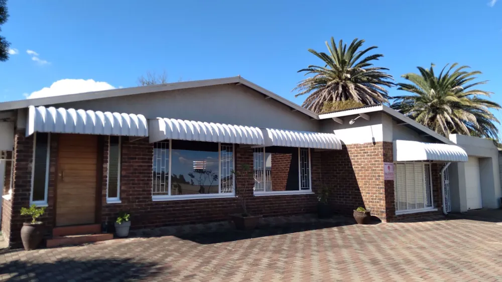 House for sale in Newcastle - 1NW1533286 House for sale in Newcastle - 1NW1533286