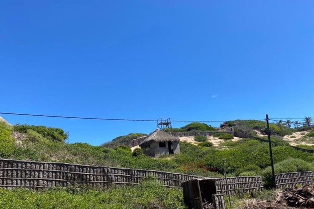 Vacant land for investment in Praia do Tofo, Mozambique - 3MQ1534657 Vacant land for investment in Praia do Tofo, Mozambique - 3MQ1534657