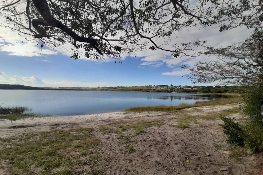 Vacant land for investment in Bilene, Mozambique - 3MQ1534143