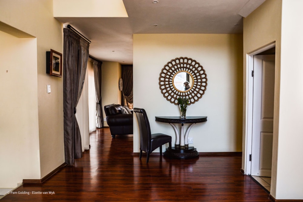 Security estate home for sale in Aquavista Mountain Estate - PRN1537629