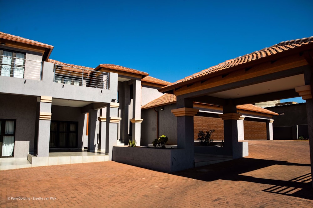 Security estate home for sale in Aquavista Mountain Estate - PRN1537629