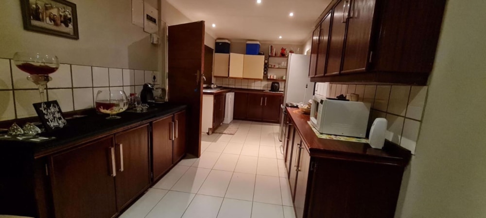 House let in Glenvista - 1GV1713550 House let in Glenvista - 1GV1713550