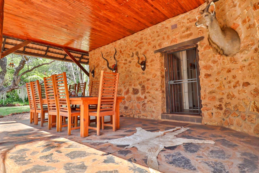 House for sale in Komatipoort - 1NK1524380 House for sale in Komatipoort - 1NK1524380