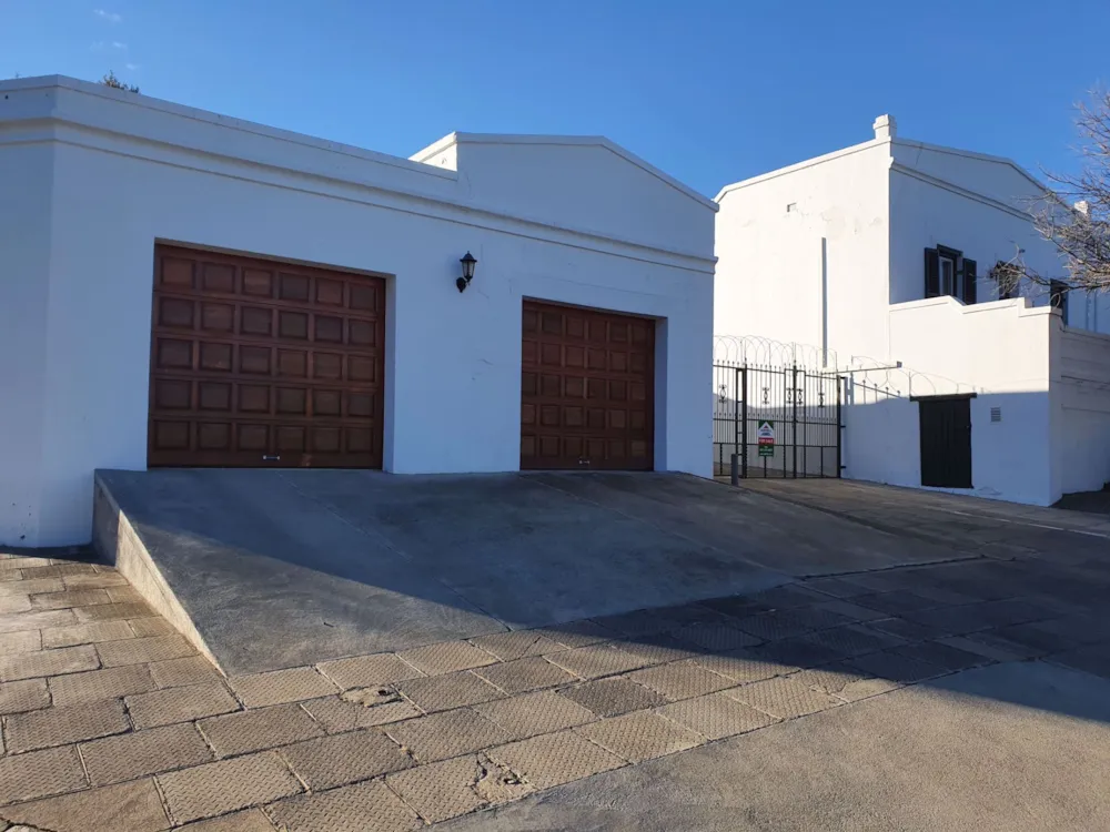 House sold in Graaff-Reinet - 1KK1536560 House sold in Graaff-Reinet - 1KK1536560