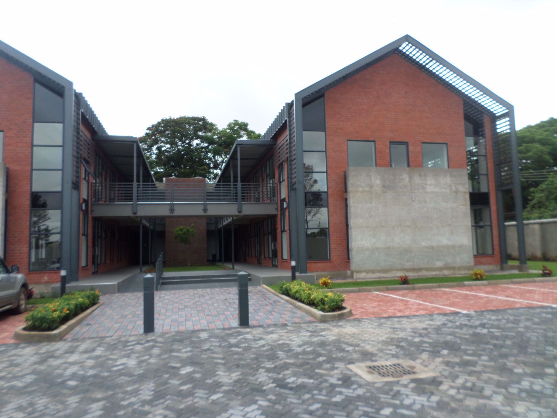 Commercial office to rent in Kabulonga, Zambia - 3ZA1538712