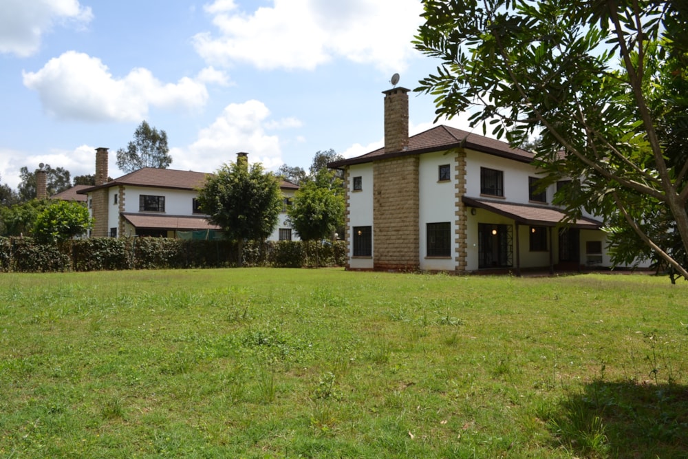 Double-storey house let in Karen, Kenya - 3KE1680609