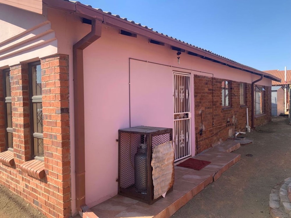 House to rent in Bloemside - 1BX1711303 House to rent in Bloemside - 1BX1711303