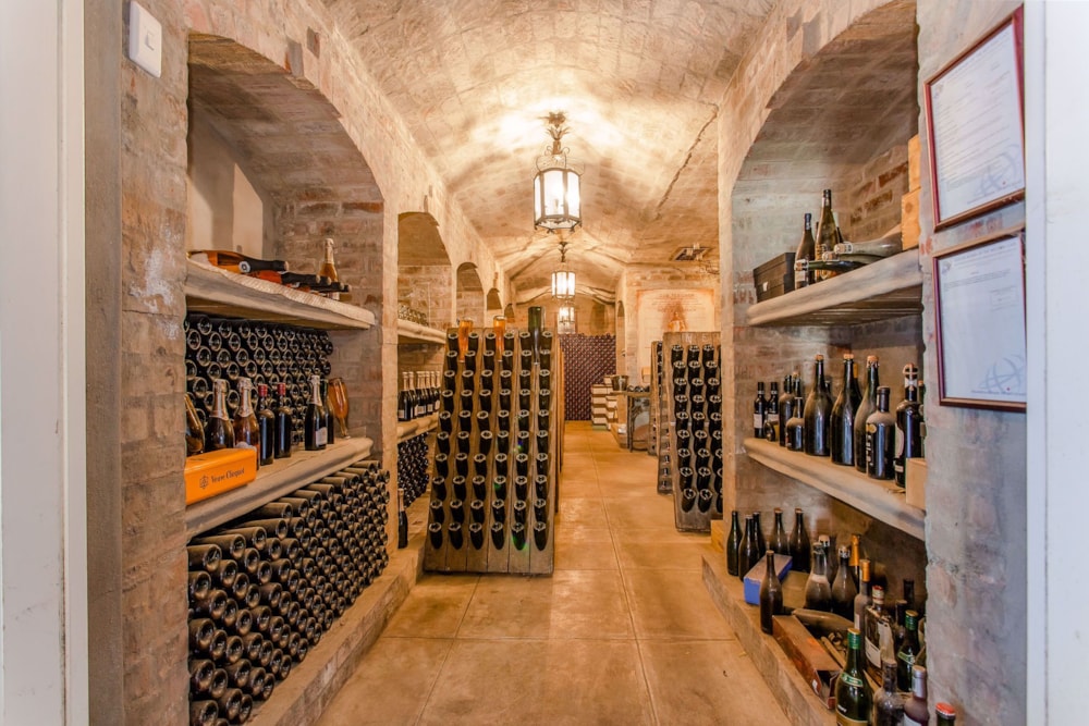 Wine farm sold in Franschhoek Rural - FWI1686055